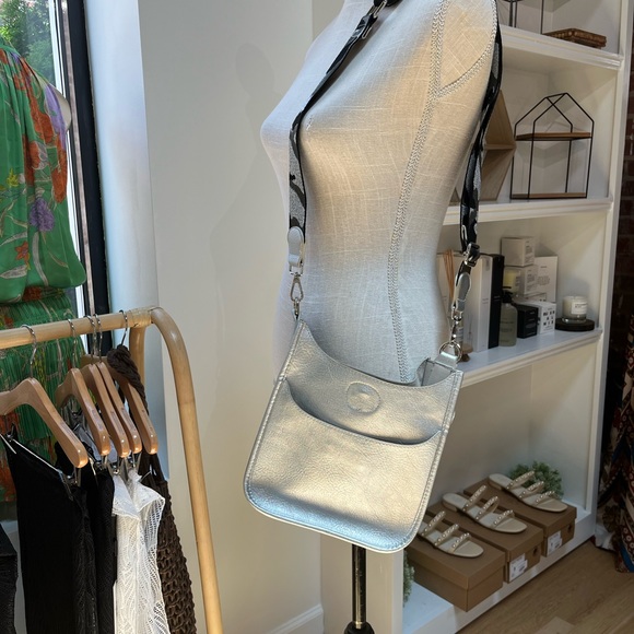 Ahdorned Bags Ahdorned Messenger Crossbody Silver Medium Size Euc